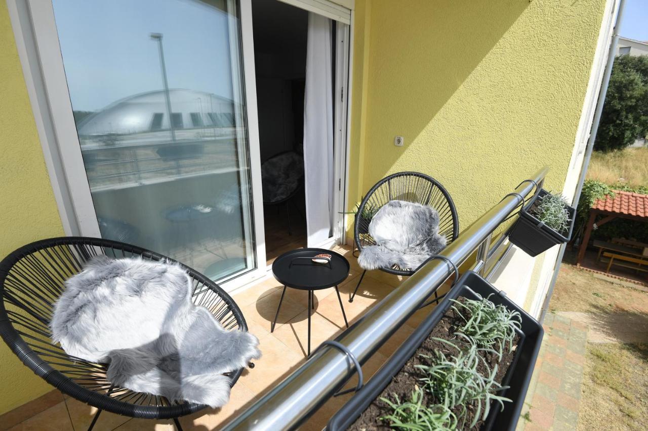 Apartment Linda Zadar Bagian luar foto